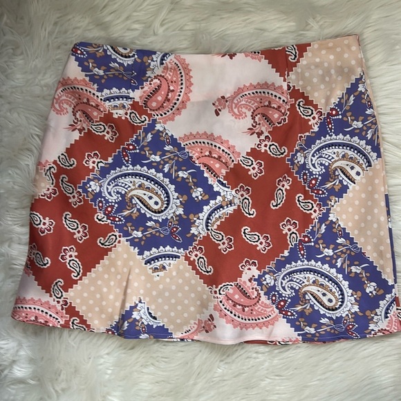 Cotton Candy Paisley Patchwork Skirt size medium Pink and Purple - Picture 4 of 7
